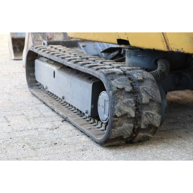 2012 Caterpillar 301.8C-41485628