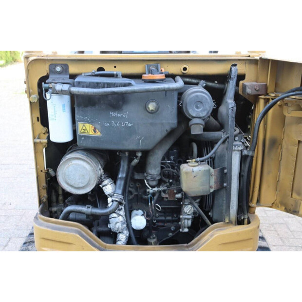 2012 Caterpillar 301.8C-41485637