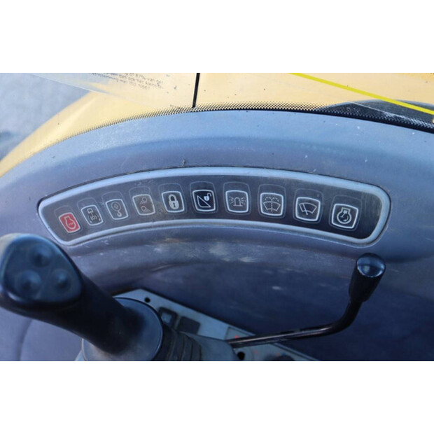 2007 جيه سي بي 8080-41485667