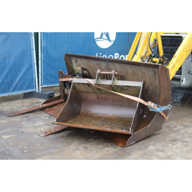 1996 Massey Ferguson 860-41485682