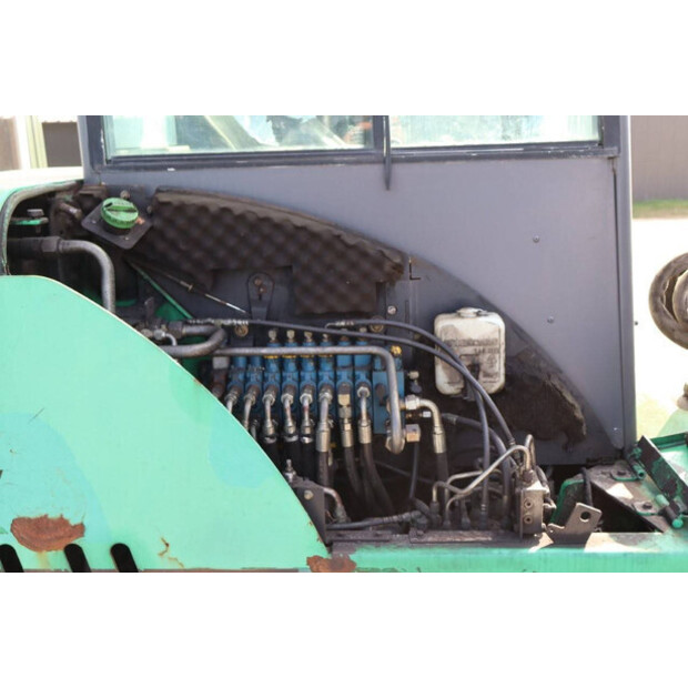 2004 بوبكات 337-41485827