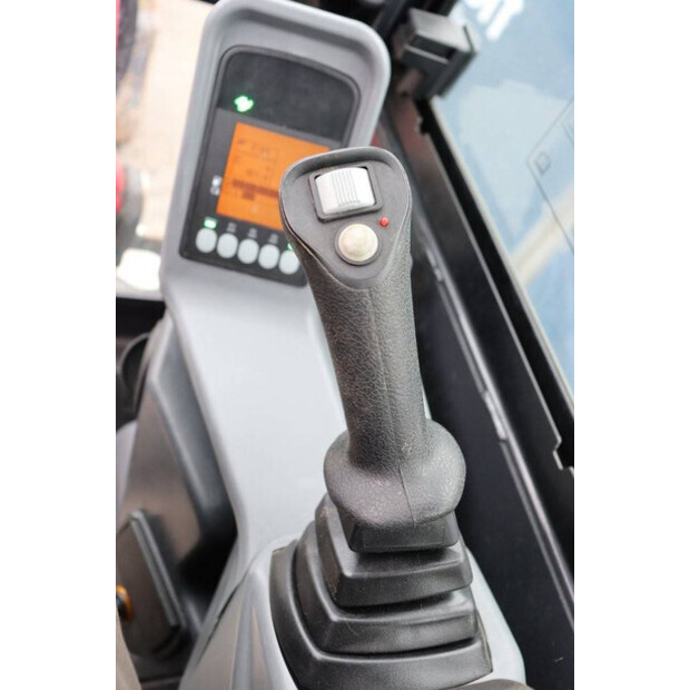 2022 YANMAR SV26-41486328