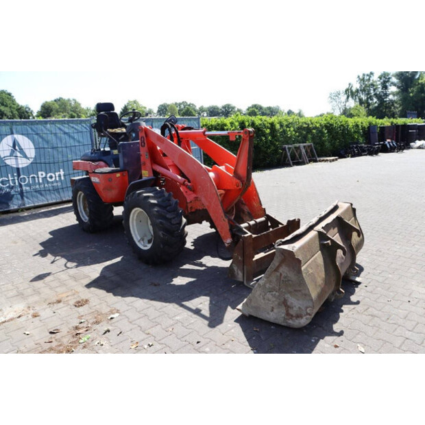 2011 KUBOTA R520NH-41486438
