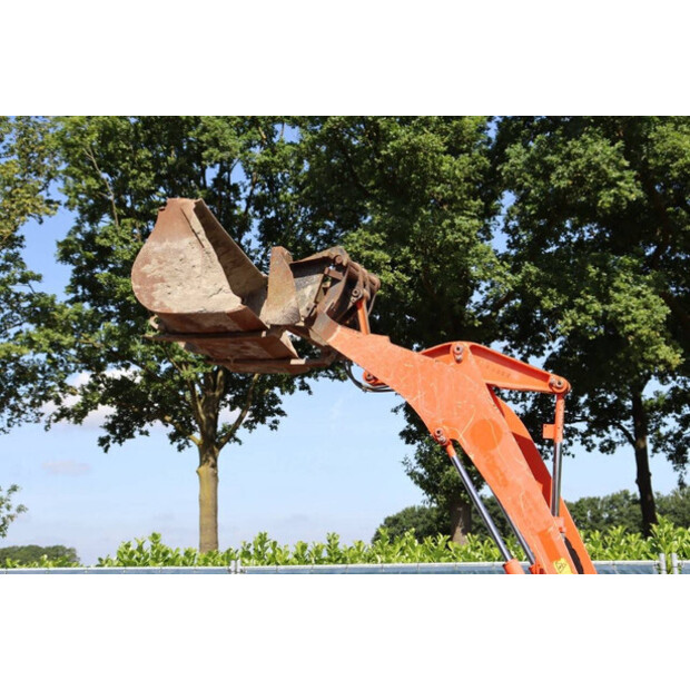 2011 KUBOTA R520NH-41486468