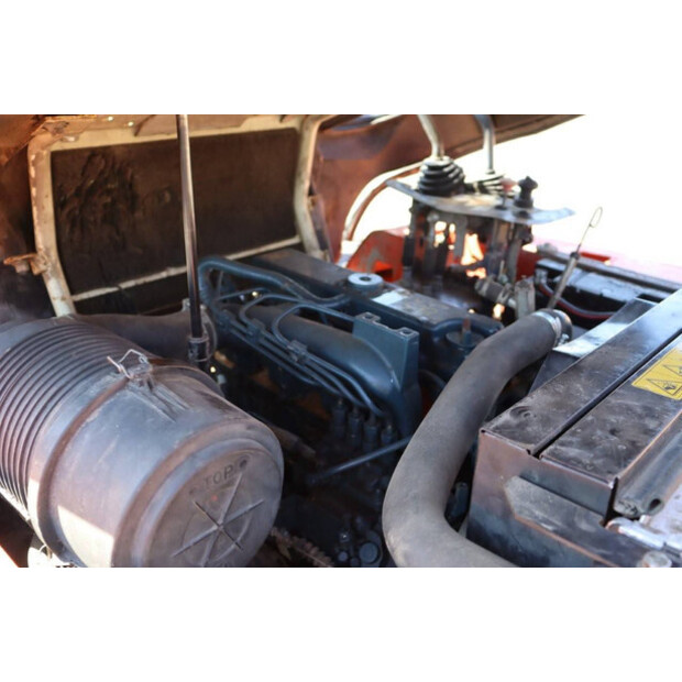 2011 KUBOTA R520NH-41486473