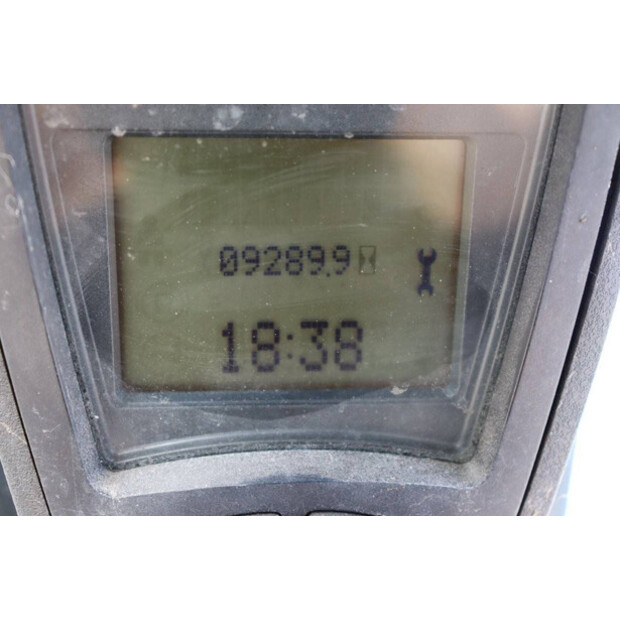 2011 ليندي H25D-01-41486624