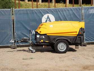 Image de COMPRESSEURS MÉCANIQUES 2006 Atlas-Copco XAS6700 PE