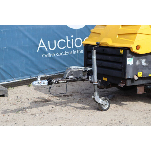 2006 Atlas-Copco XAS6700 PE-41487010