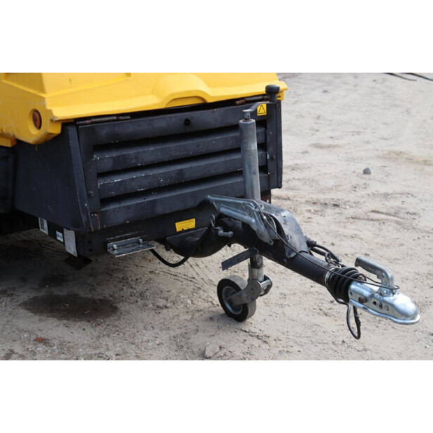 2006 Atlas-Copco XAS6700 PE-41487030