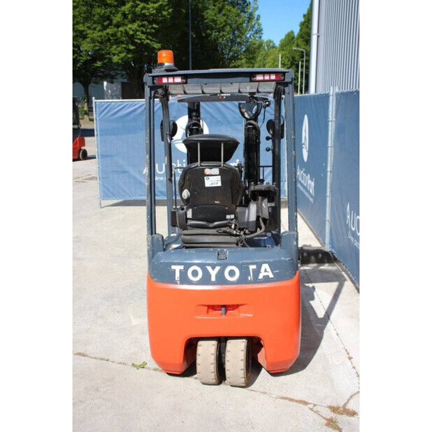 2016 Toyota 8FBEK18T-41487106