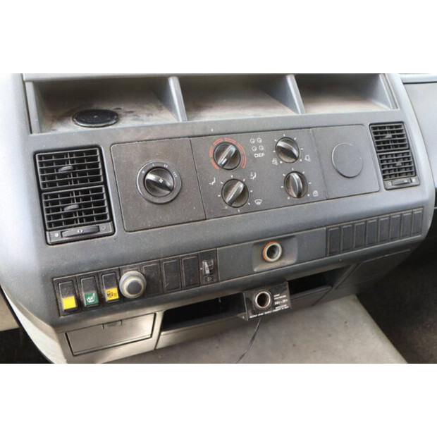 1998 مان 12 LL-41487715
