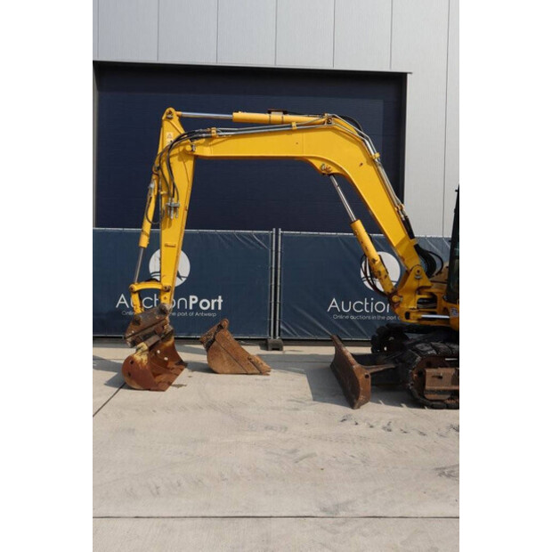 2019 Komatsu PC80MR-41487799