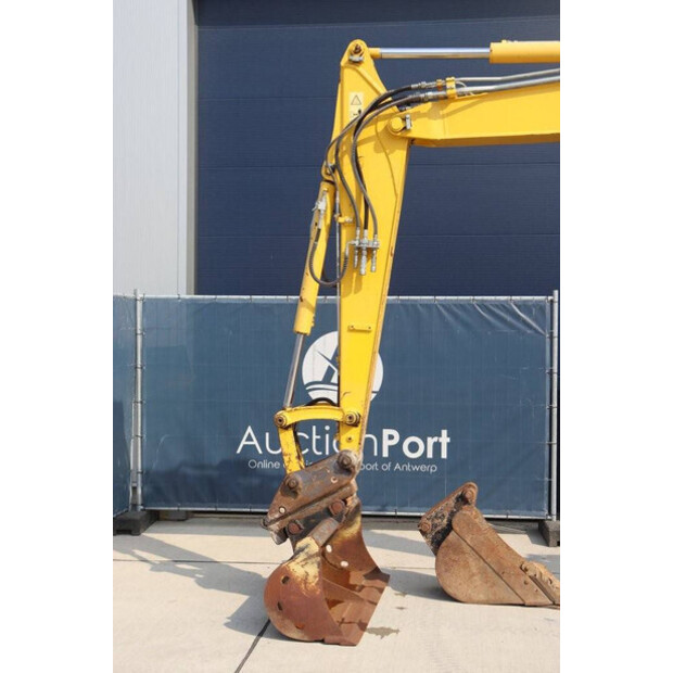 2019 Komatsu PC80MR-41487800