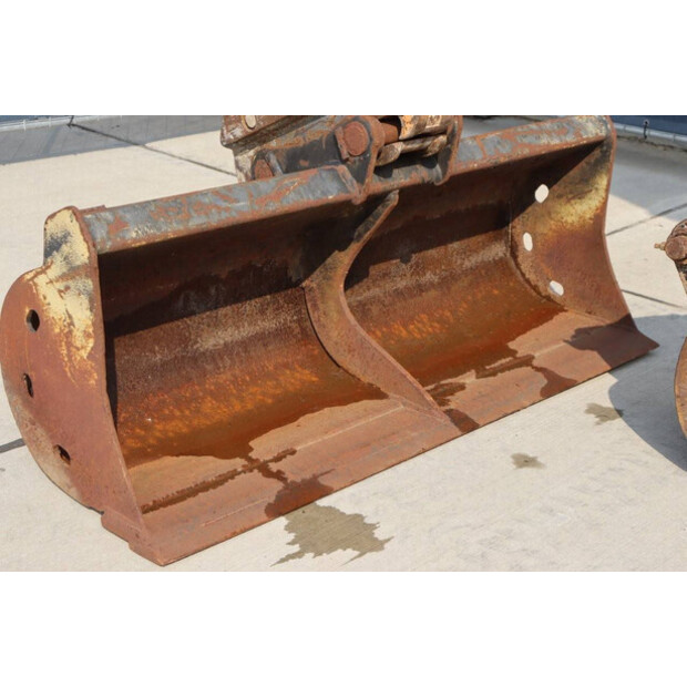 2019 Komatsu PC80MR-41487803