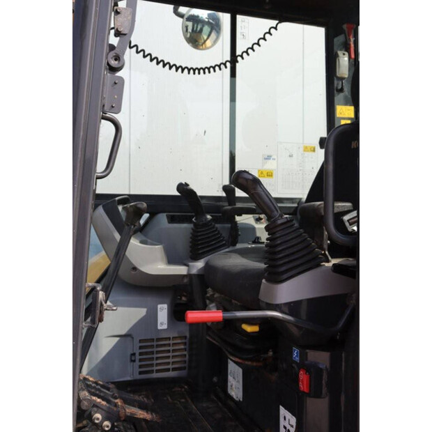 2019 Komatsu PC80MR-41487824