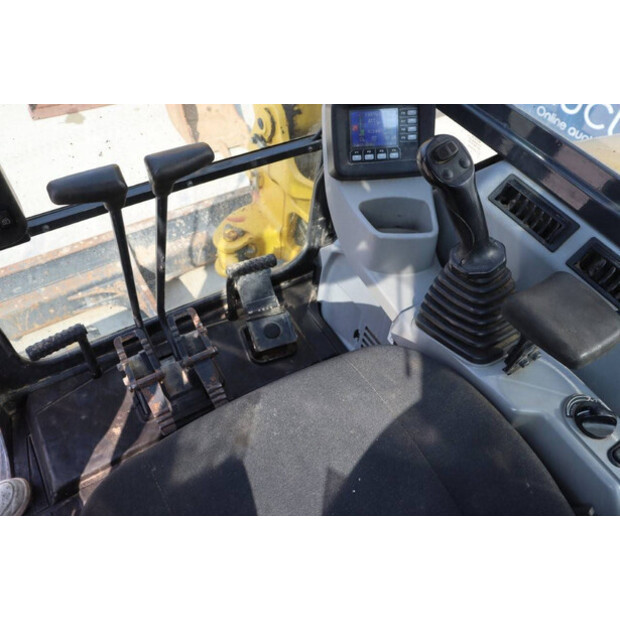2019 Komatsu PC80MR-41487826