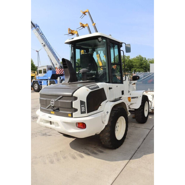 2020 Volvo L30G-41487846