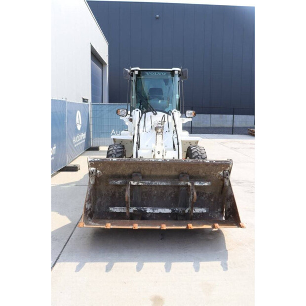 2020 Volvo L30G-41487848