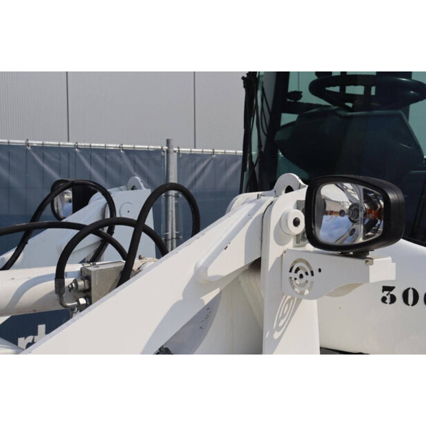 2020 Volvo L30G-41487857