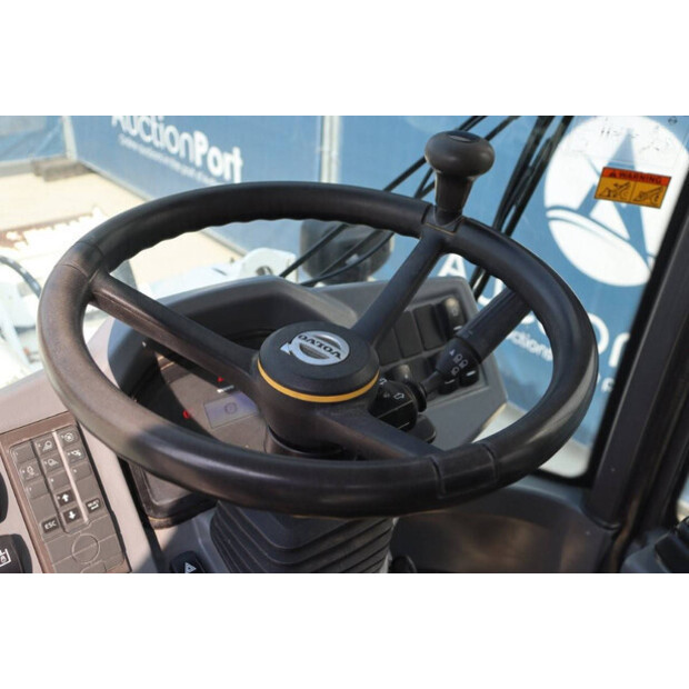 2020 Volvo L30G-41487879