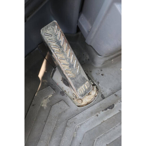 2020 Volvo L30G-41487880
