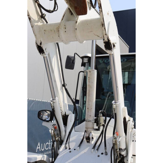 2020 Volvo L30G-41487891
