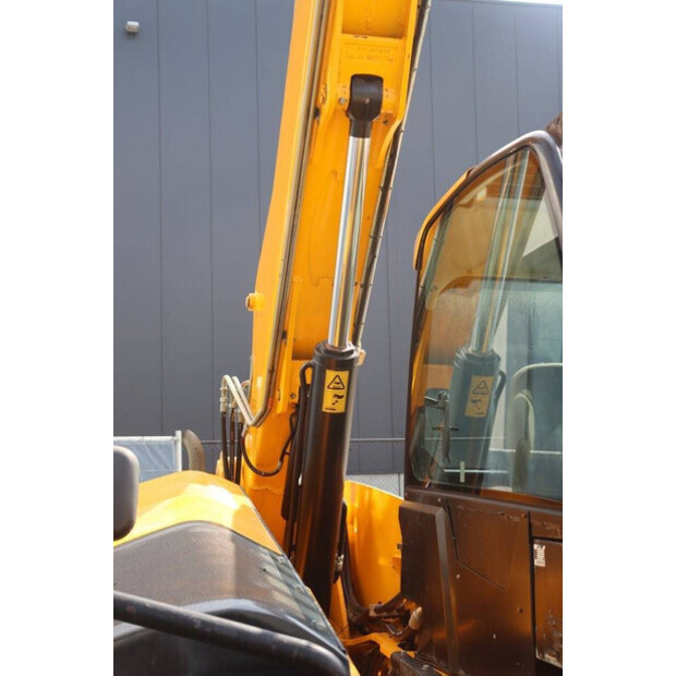 2017 JCB 535-125-41487978