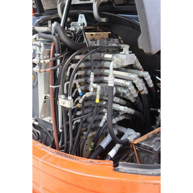 2016 KUBOTA U48-4-41488096