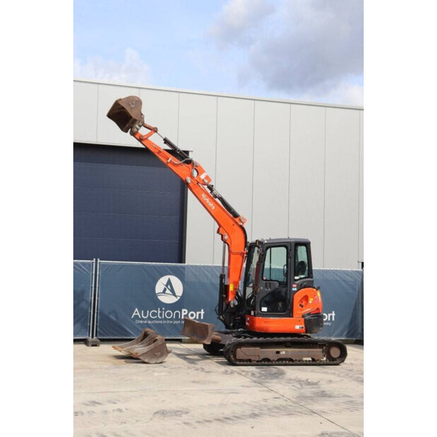 2016 KUBOTA U48-4-41488110