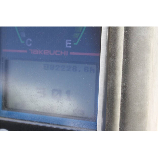 2018 TAKEUCHI TB216-41488284