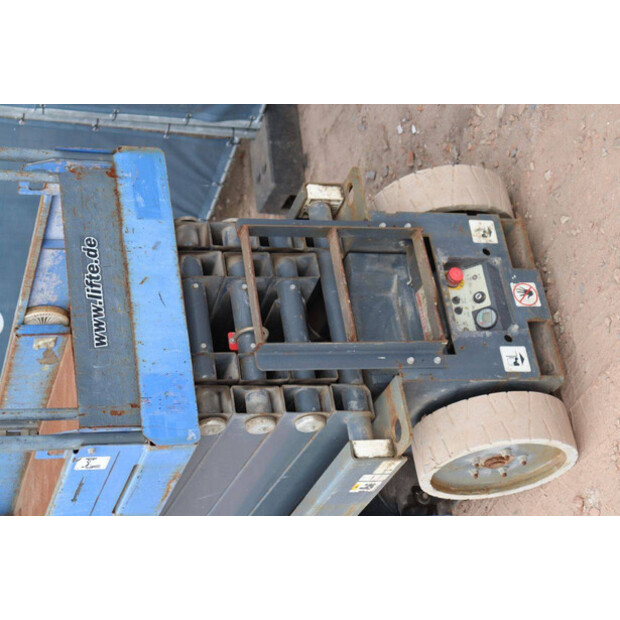2012 ايتشي SV08CNL-41488979
