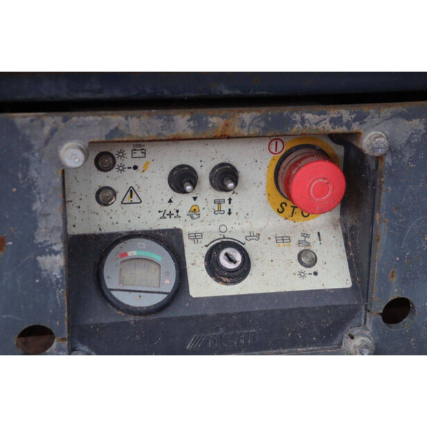 2012 ايتشي SV08CNL-41488980