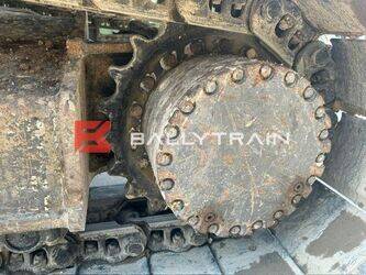 صورة ل حفارات مجنزرة 2014 فولفو EC250EL