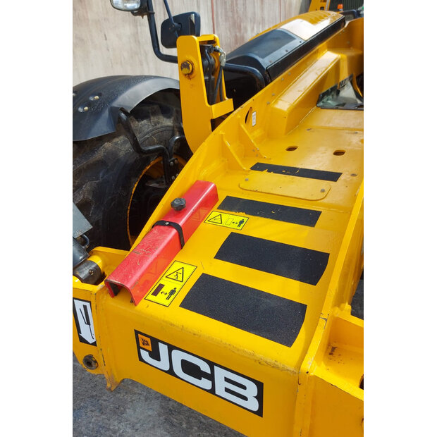 2020 JCB 540-140-41497379