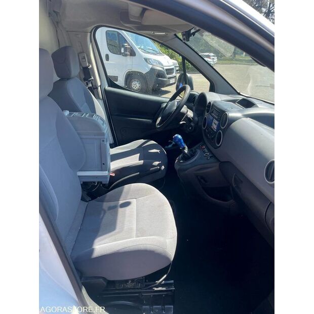 2013 Peugeot PARTNER-41502015