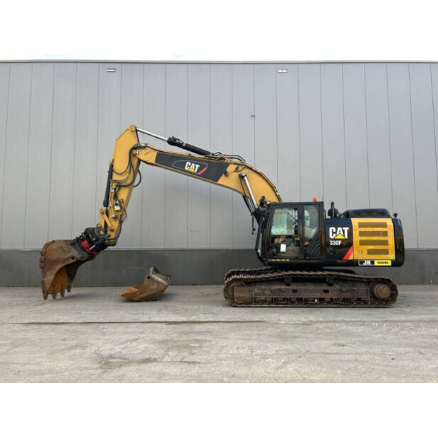 2017 Caterpillar 330FL-41502084