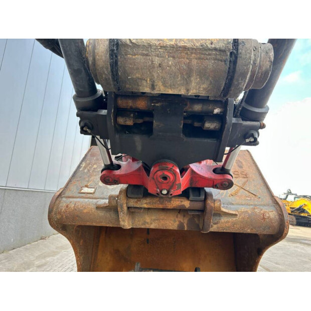 2017 Caterpillar 330FL-41502098