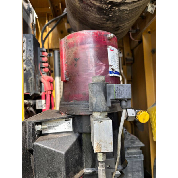 2017 Caterpillar 330FL-41502149