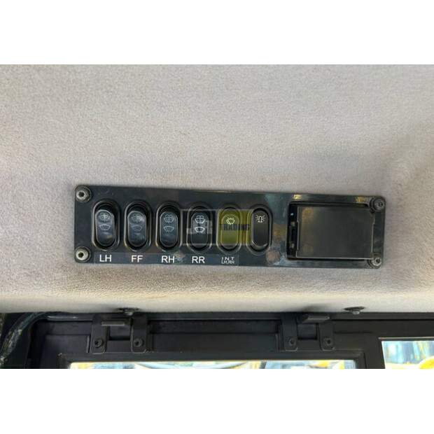 2016 كوماتسو D61PXI-24-41502616