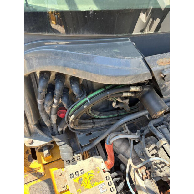 2016 BELL B30E-41502806