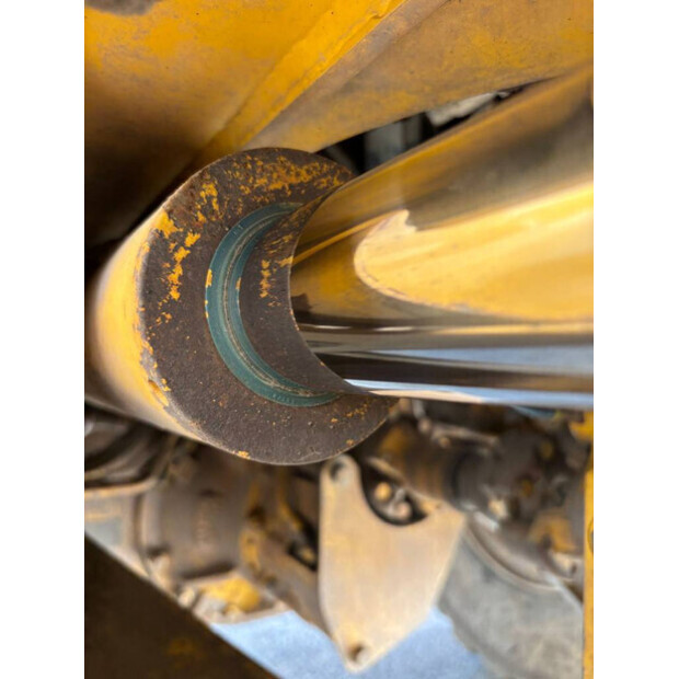 2016 BELL B30E-41502813