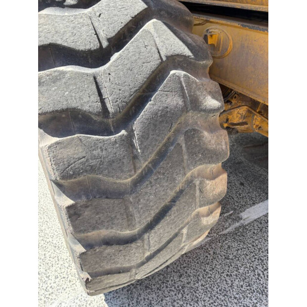 2016 BELL B30E-41502819