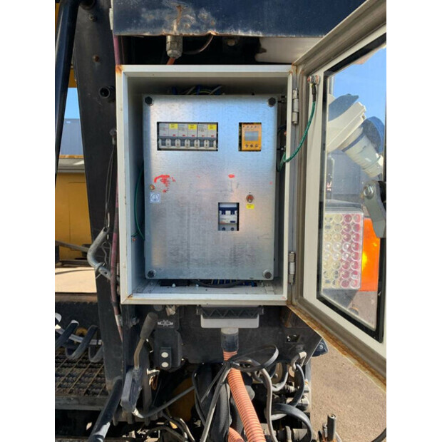 2020 Caterpillar AP355F-41502895