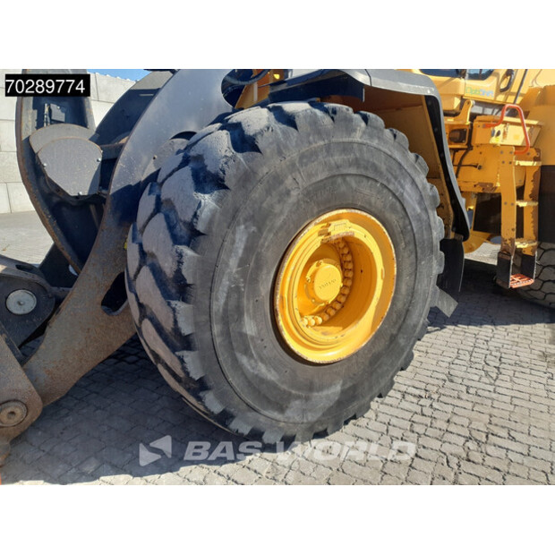 2018 فولفو L260H-41503390