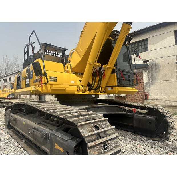 2023 Komatsu PC450-8-41503595