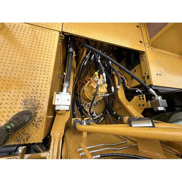 2025 Caterpillar 336-41503661