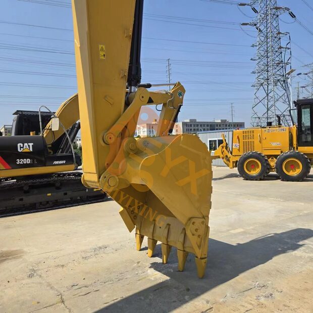 2024 Caterpillar 330GC-41503693
