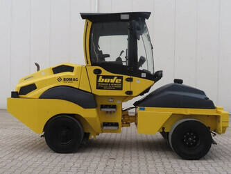 Image for PNEUMATIC ROLLERS 2022 BOMAG BW11 RH-5