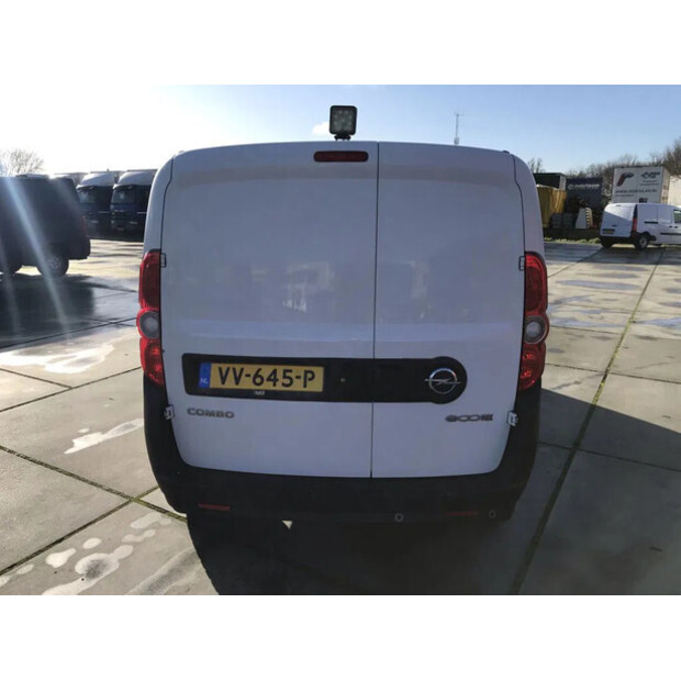 2016 أوبل Combo 1.6 CDTI-41504152