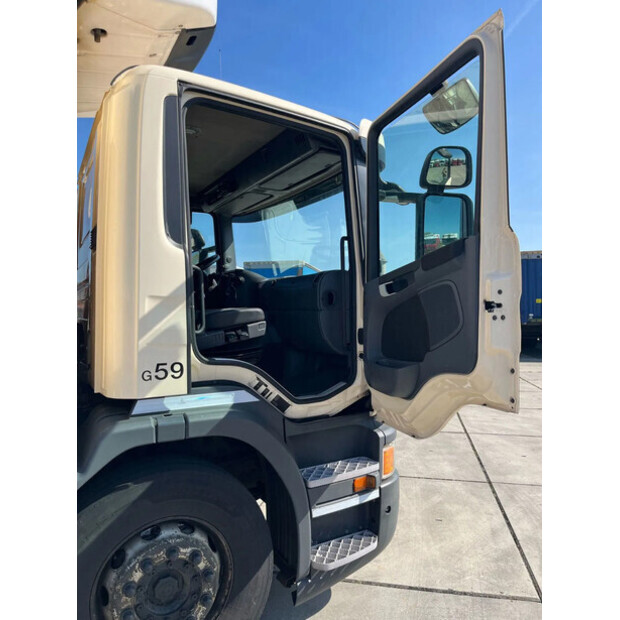 2013 Scania P250-41504460
